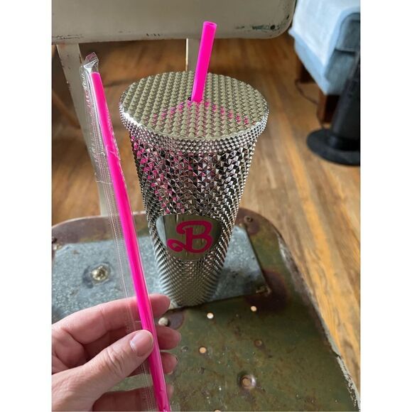 Silver Studded 24 oz Tumbler with Reusable Straws - Picture 3 of 7